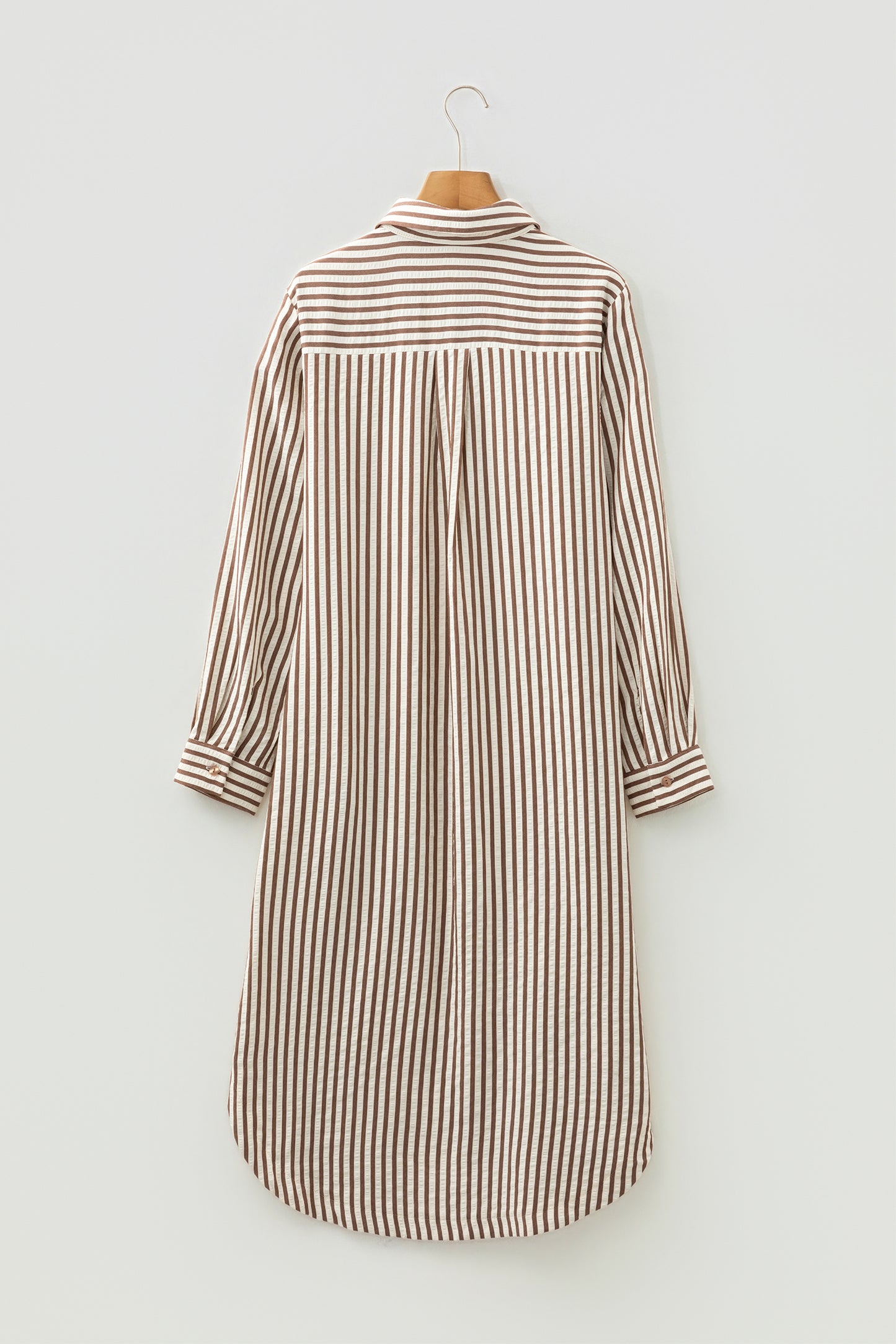 Brown Stripe Textured 3/4 Sleeve Round Hem Split Midi Shirt Dress