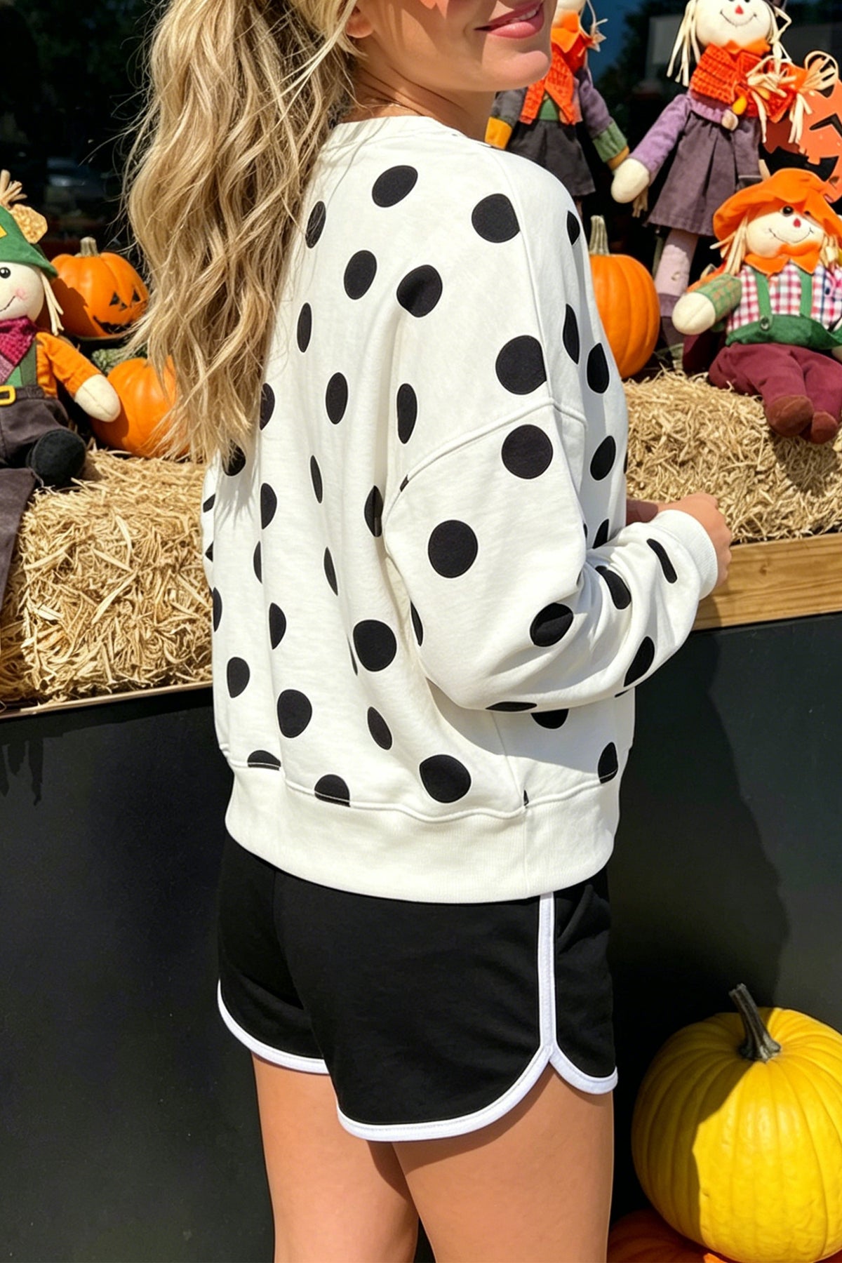 Beige Casual Polka Dot Round Neck Pullover Sweatshirt